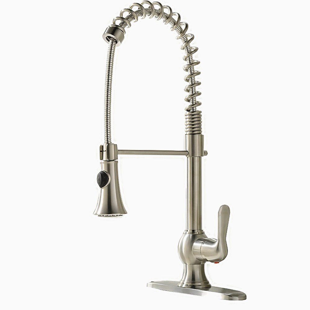 Niquero Single Handle Kitchen Sink Faucet with Pull Spray